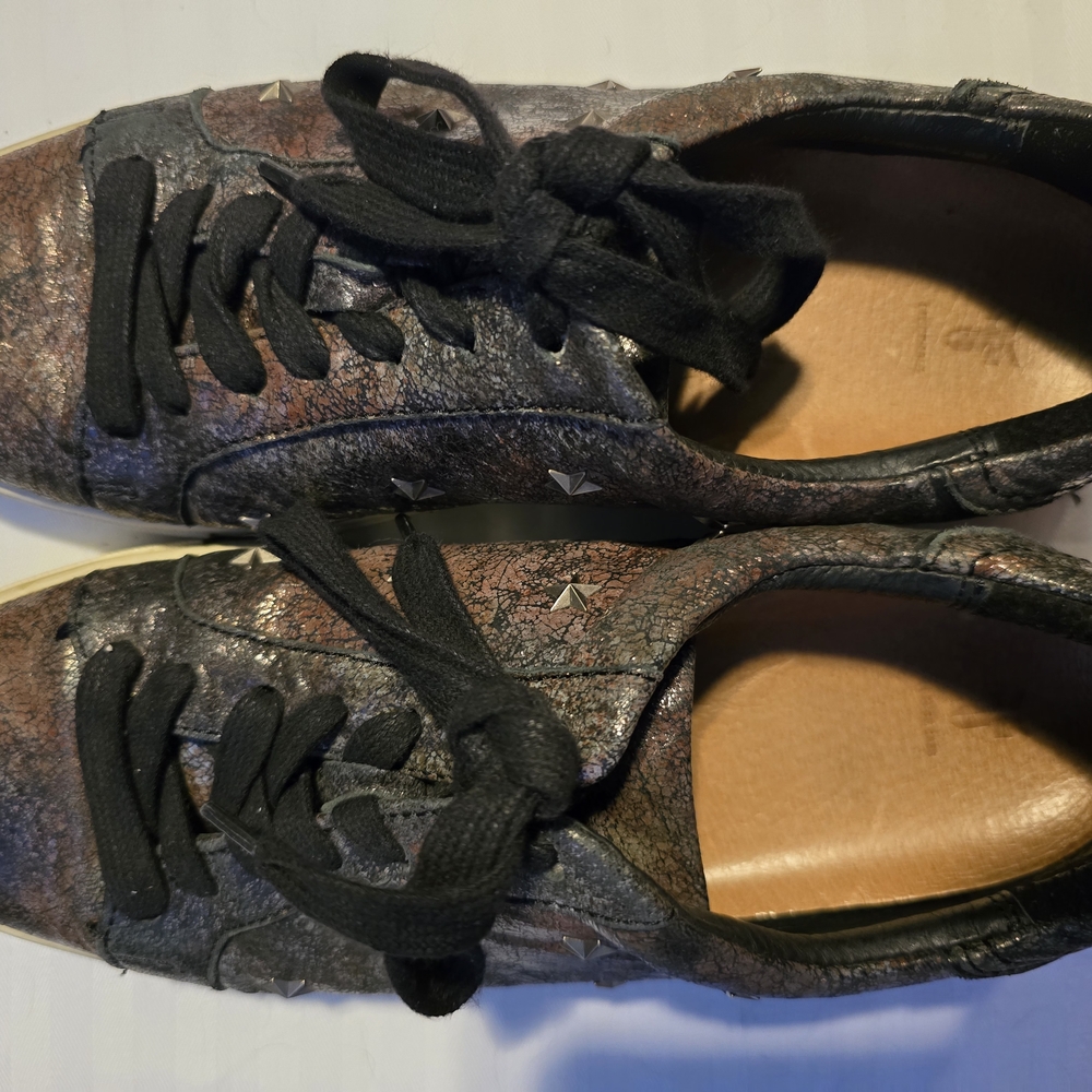 Frye Black and Brown Star Sneakers